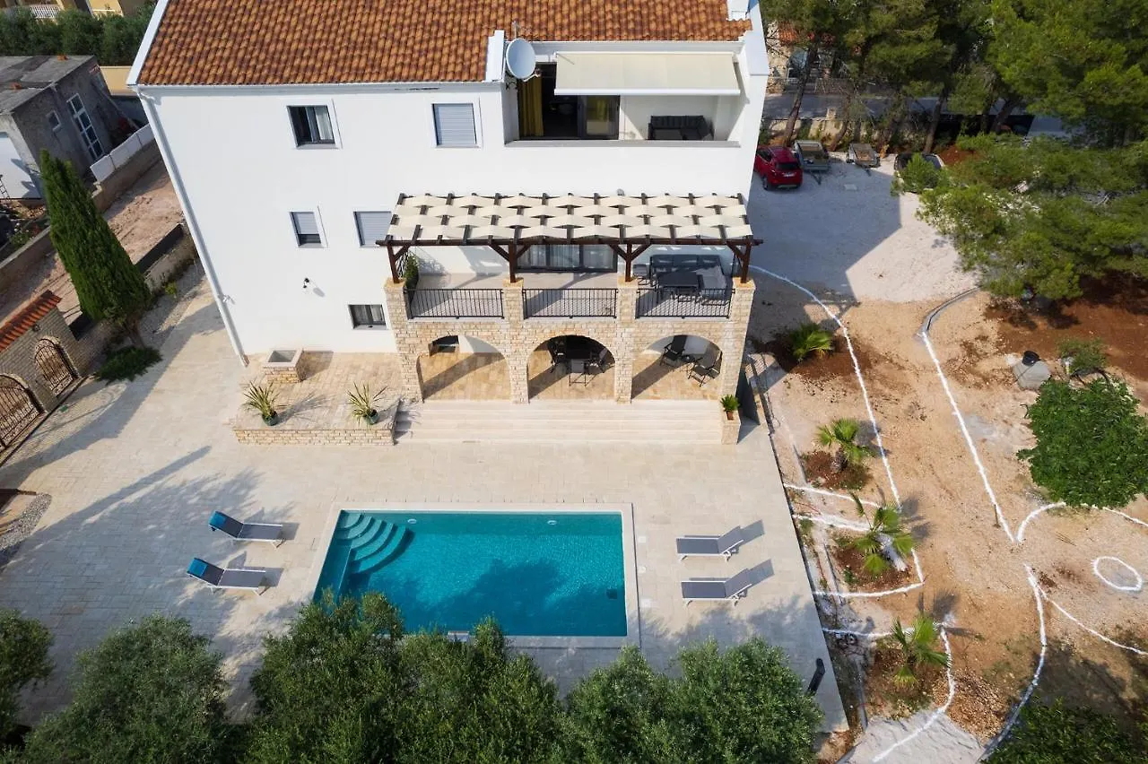 Διαμέρισμα Villa Jalan Vrsi