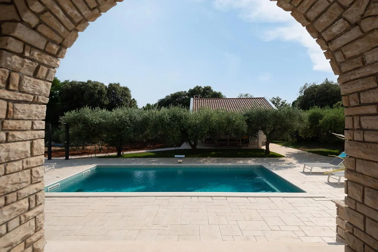 Villa Jalan Vrsi 0*,